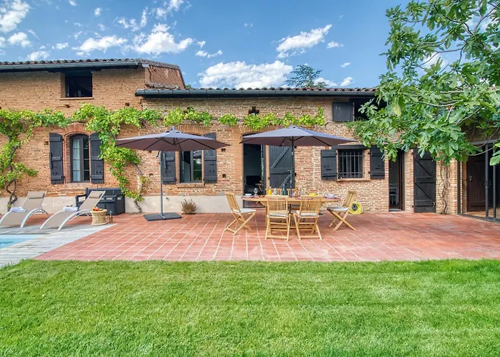 Montillet - Maison Piscine Terrain Multisport